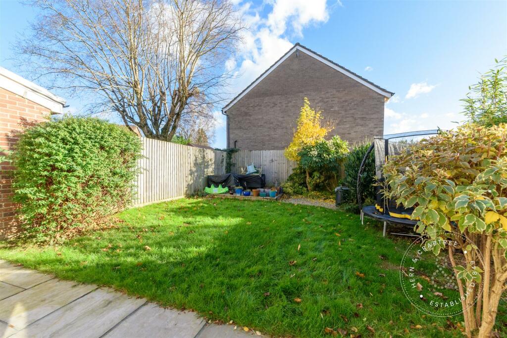Ambergate-Drive-21.jpg