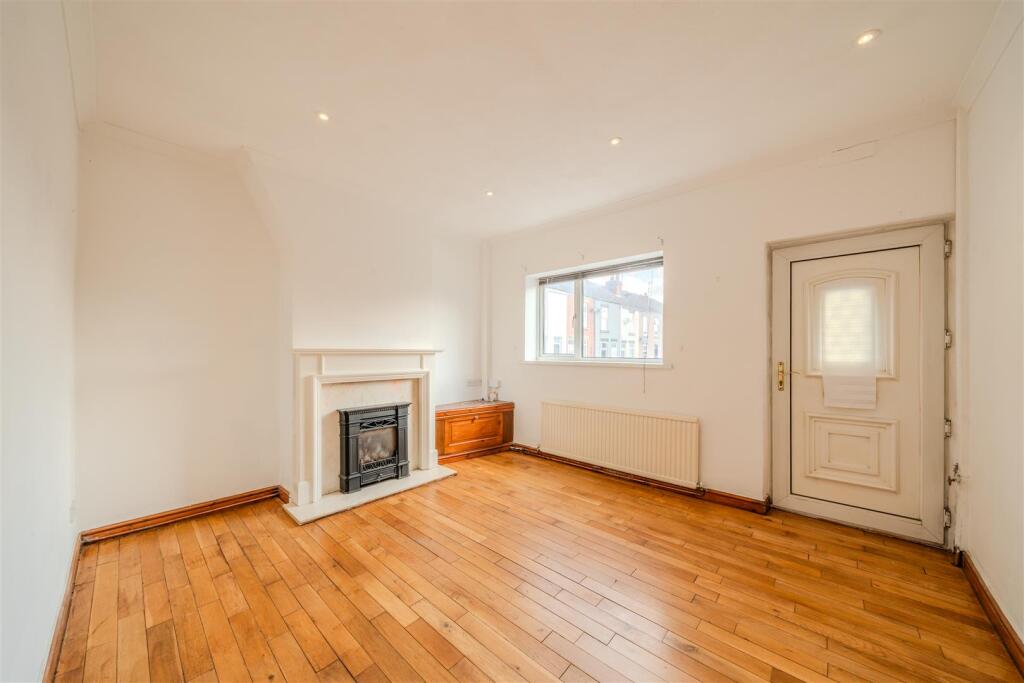 20 Bank Street-109.jpg