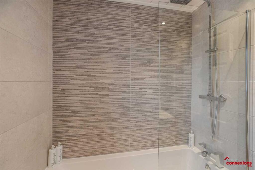 Bathroom (2)