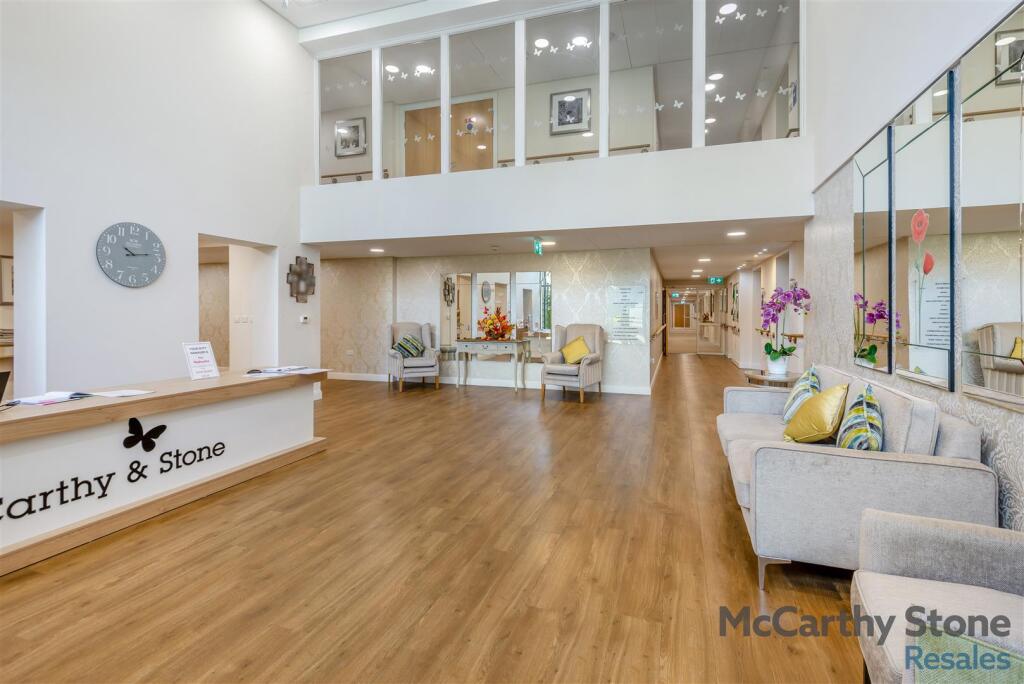 8665945-interior22.jpg