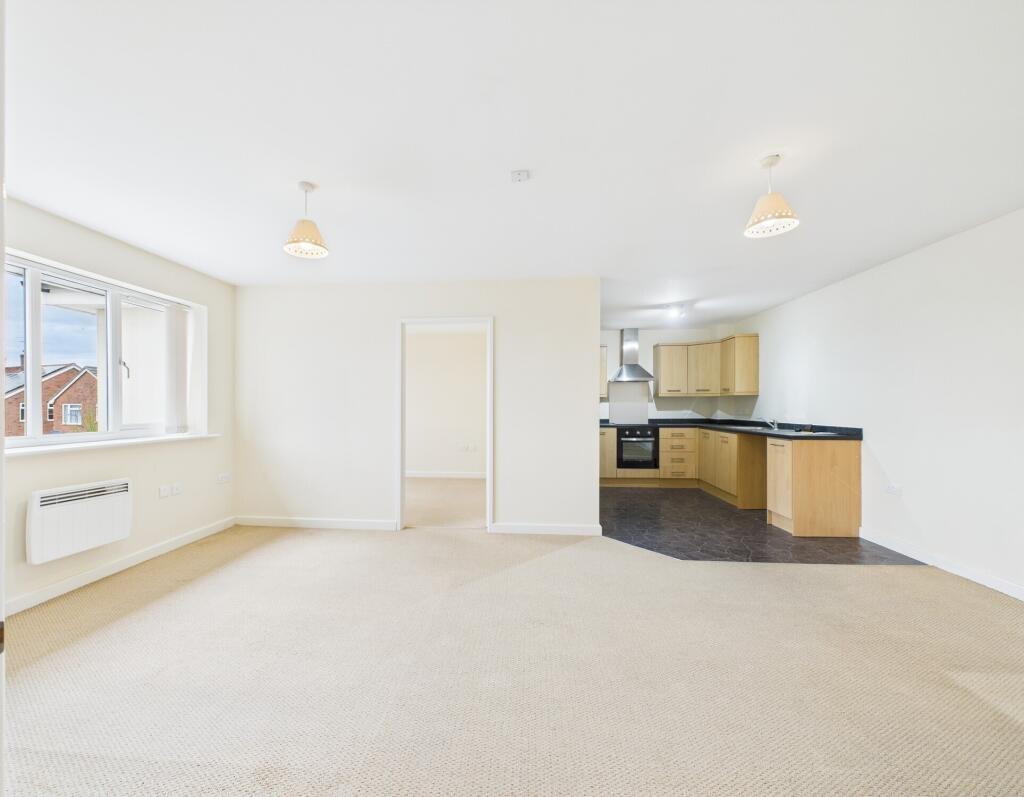 open plan lounge/diner &amp; kitchen