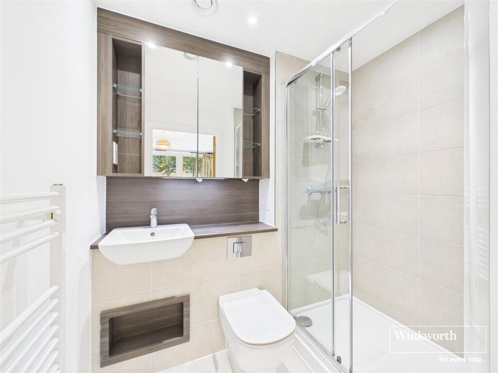 Ground Floor Ensuite
