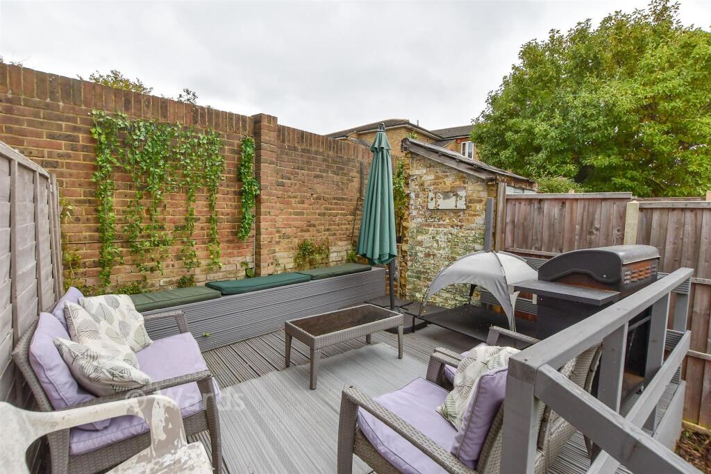 Patio / Decking