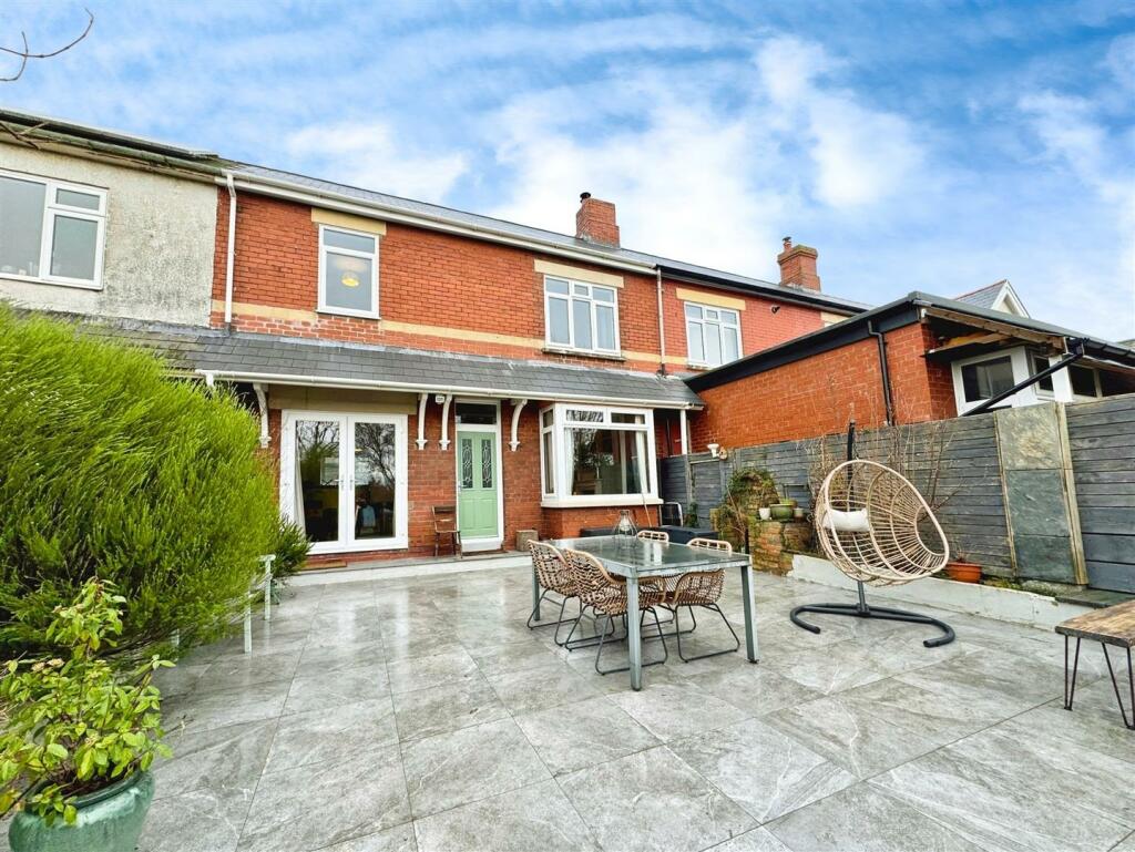 7 IFTON TERRACE