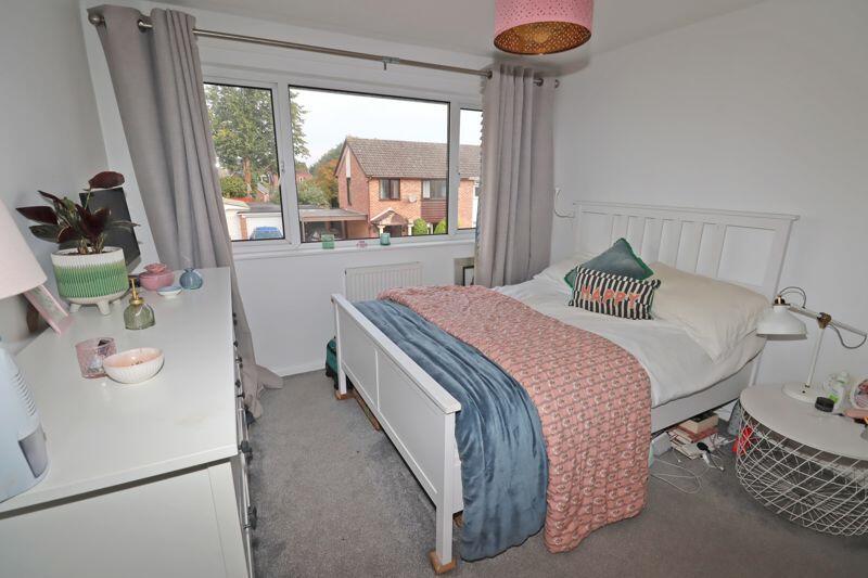 MIAN BEDROOM