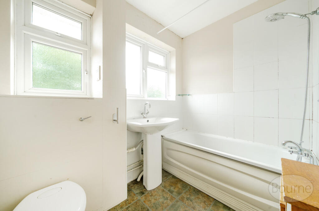 4d784df7-c688-4a3...