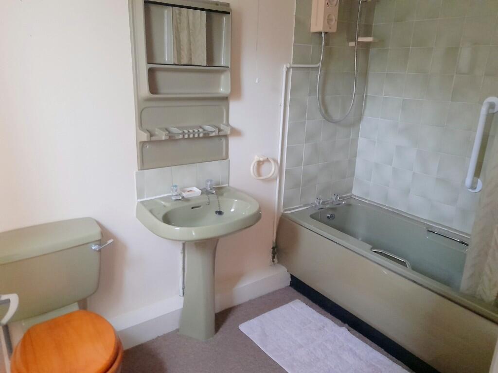 G/F Bathroom