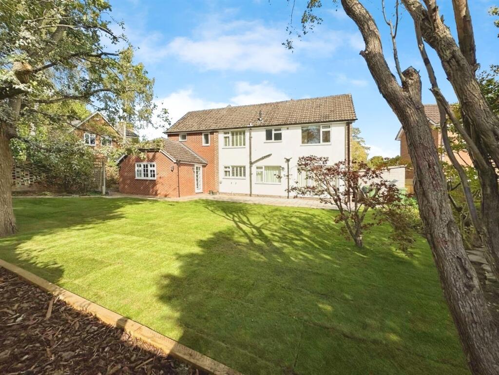 5c6ff28d--4FCF-B1C2-403C479DAAEB-12315-00000376EDB