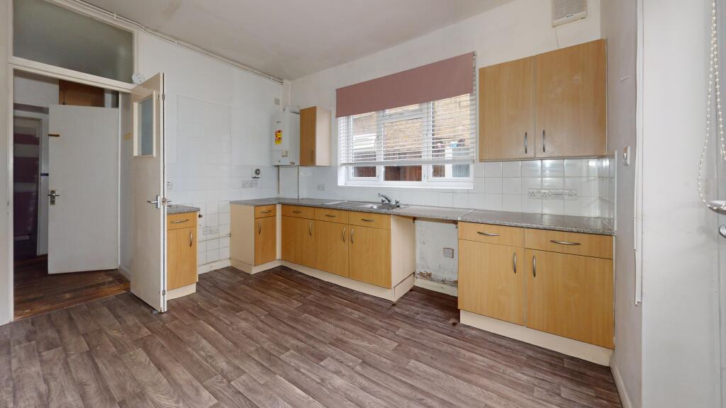 Flat A, 52 Ernald Avenue, East Ham, London, E6 3AL