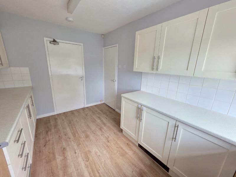 Kitchen Additional Image