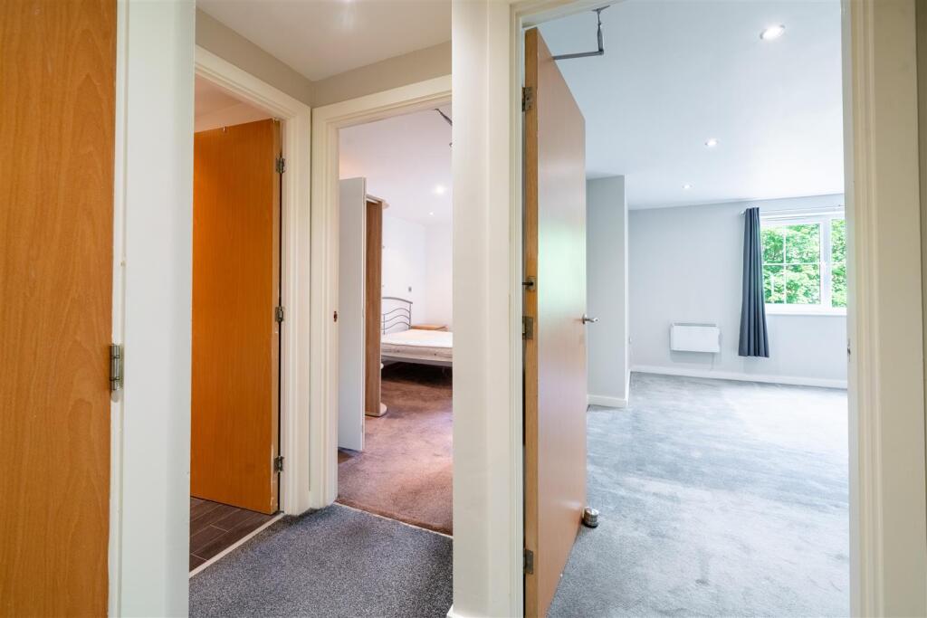 Hall.jpg