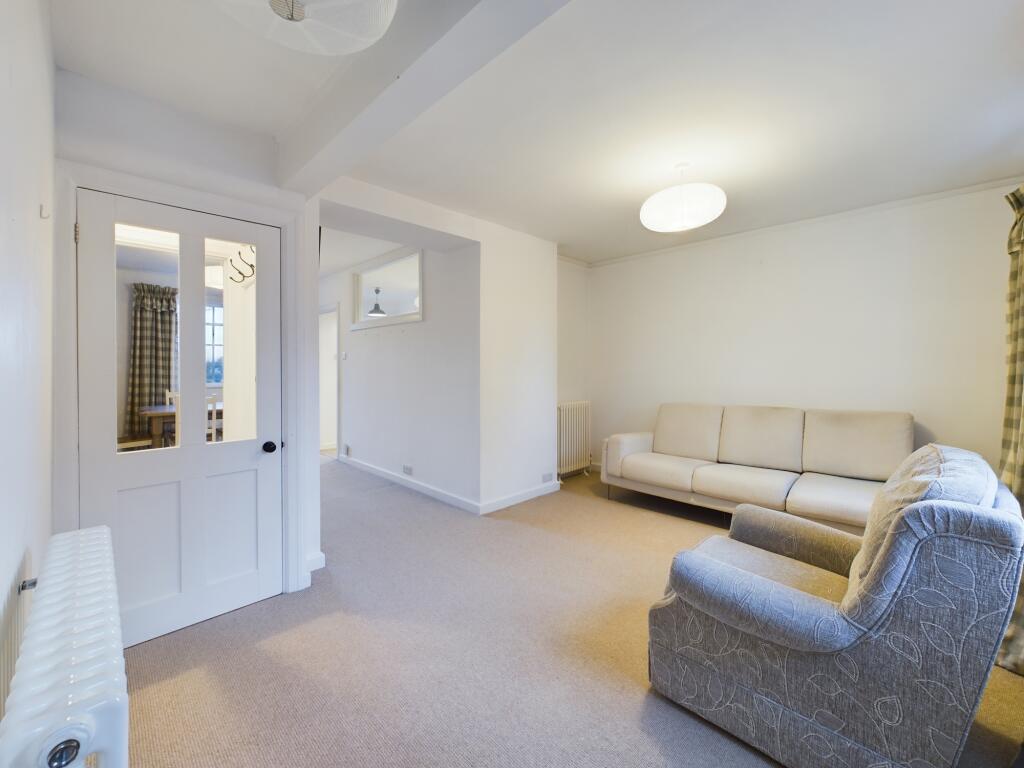 CAM02545G0-PR0321-STILL005