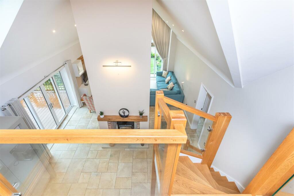 30a Lodge Mill Lane-25.jpg