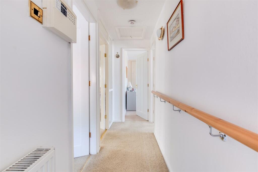 Constables - Avon Close-6.jpg