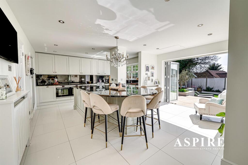 Aspire Estate Agents106.jpg
