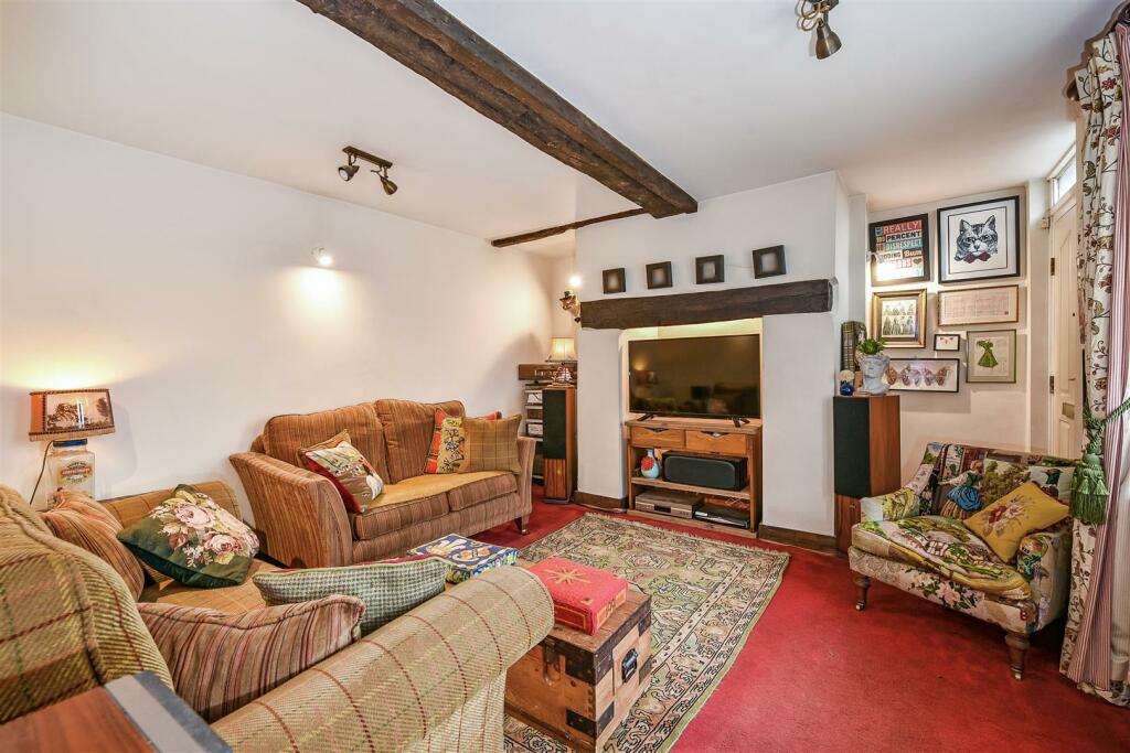 937247-sketch_Ph7_4143576.jpg