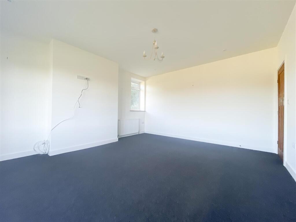 2ND RECEPTION ROOM