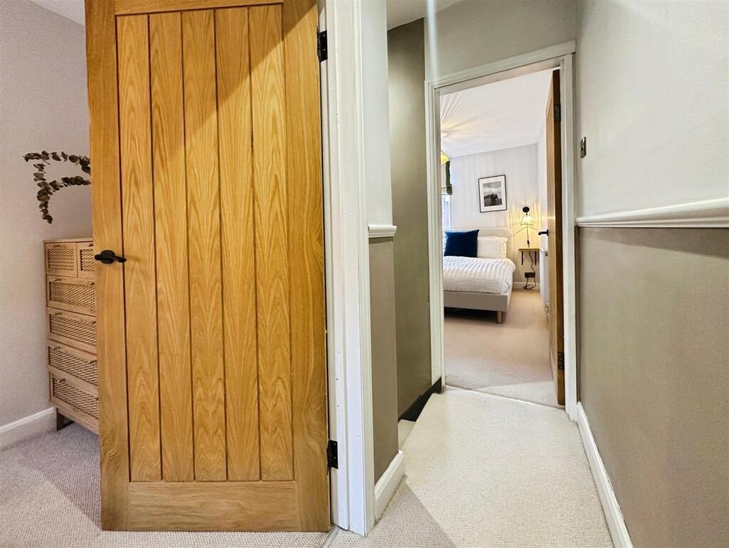 7ca2d98a--460A-BC97-4321D2EEA03B-69919-00002D0265C