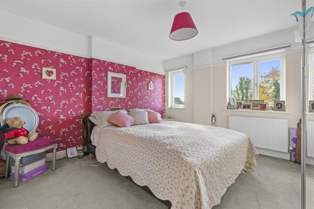 51 Geralds Road, HP13 6BN-2.jpg