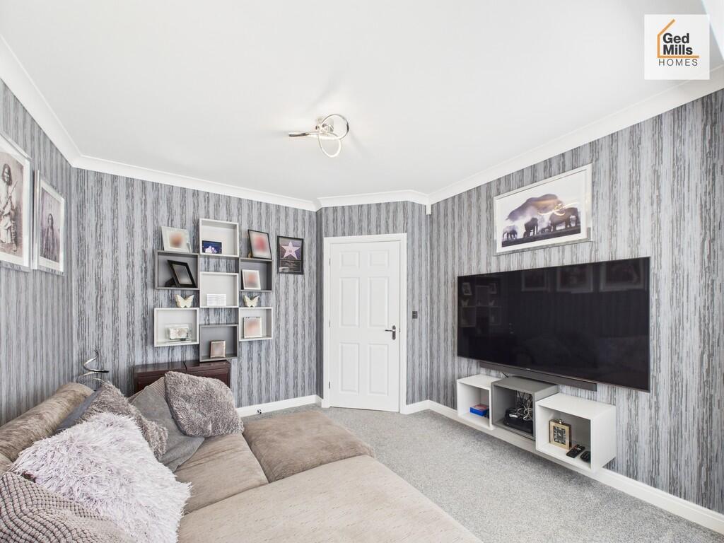 CAM04261G0-PR0070...