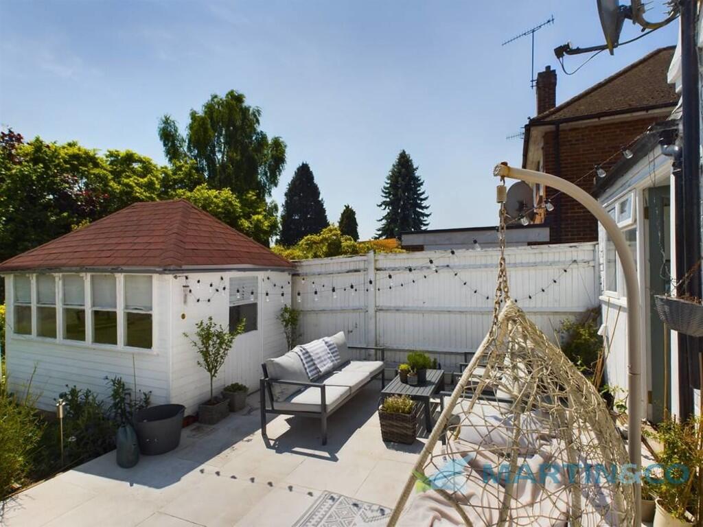 CAM02145G0-PR0016...