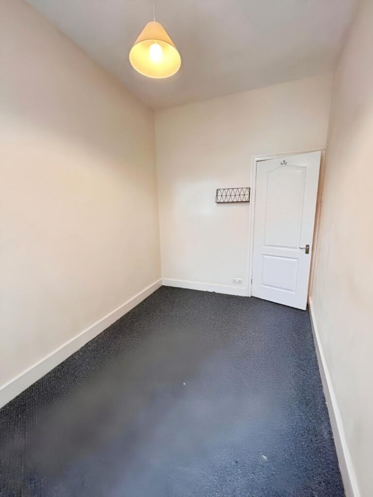 pbox-bedroom-316770.jpg