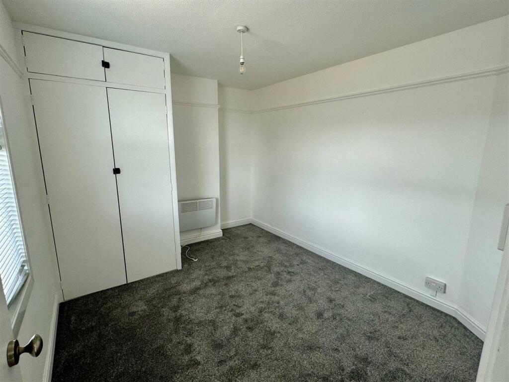 4 Springfield Place Bedroom 1