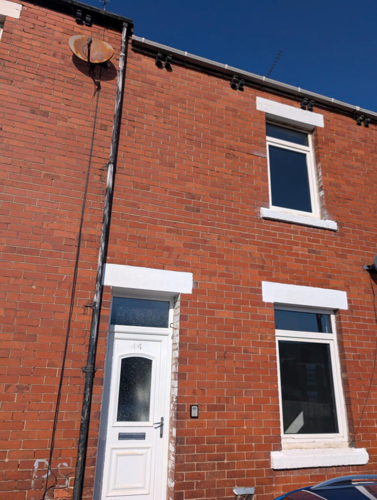 2 bed terraced house to rent Stavordale Street, S