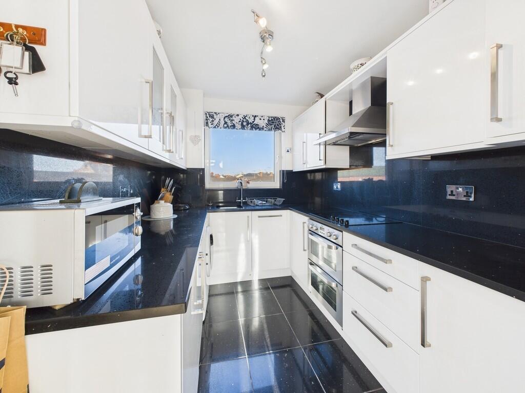 CAM02854G0-PR0319...