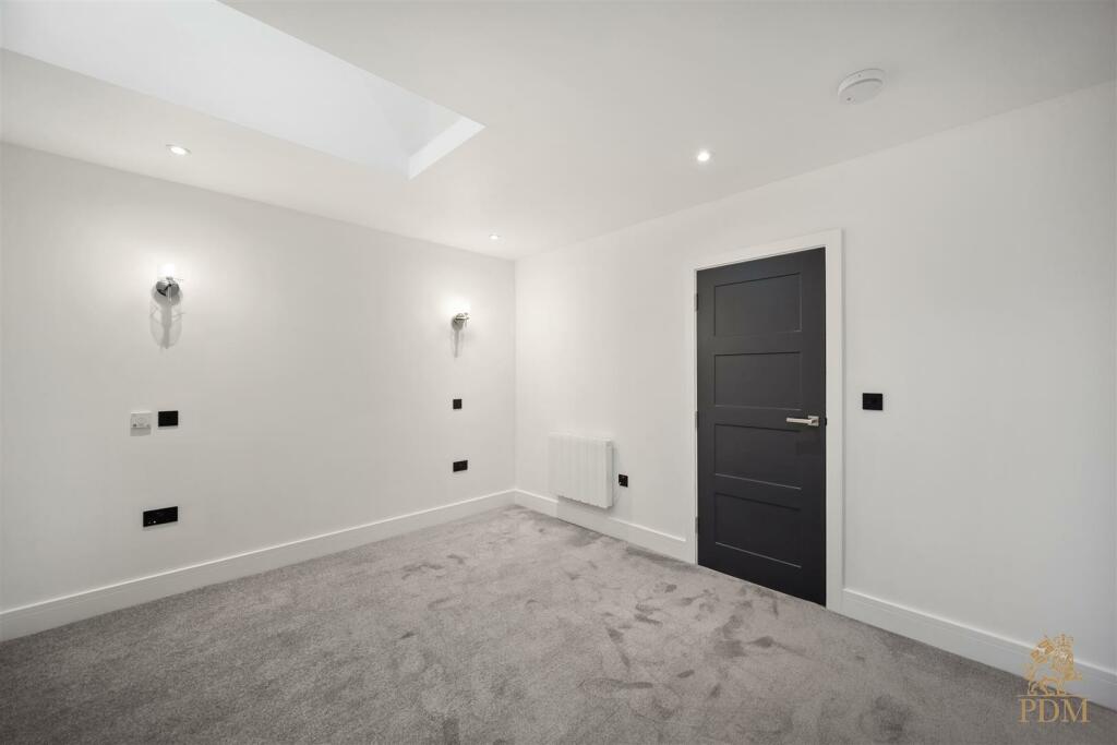33 Long Row by NRG Group-25.jpg