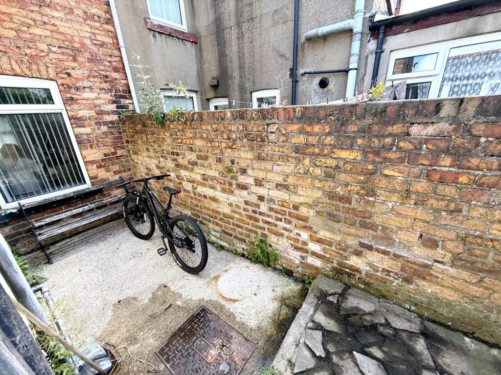 9e423a37-b547-4338-a6ee-156ce41f30f8