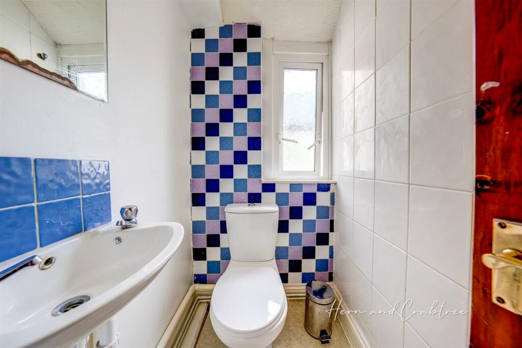 Dogfield Street, Cathays, HernCrabtree (14).jpg