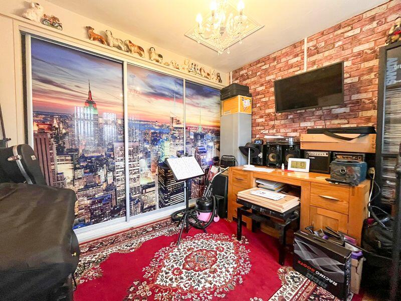 BEDROOM TWO