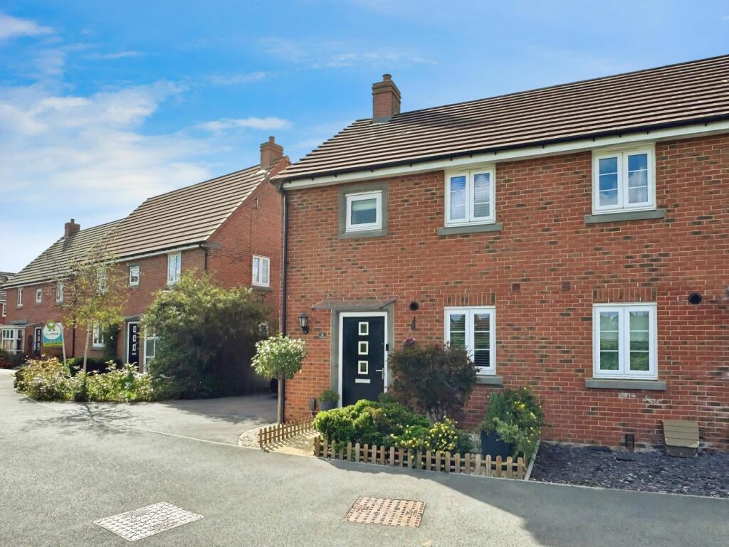EweMove Estate Agents Basingstoke - Hewitt Road - 