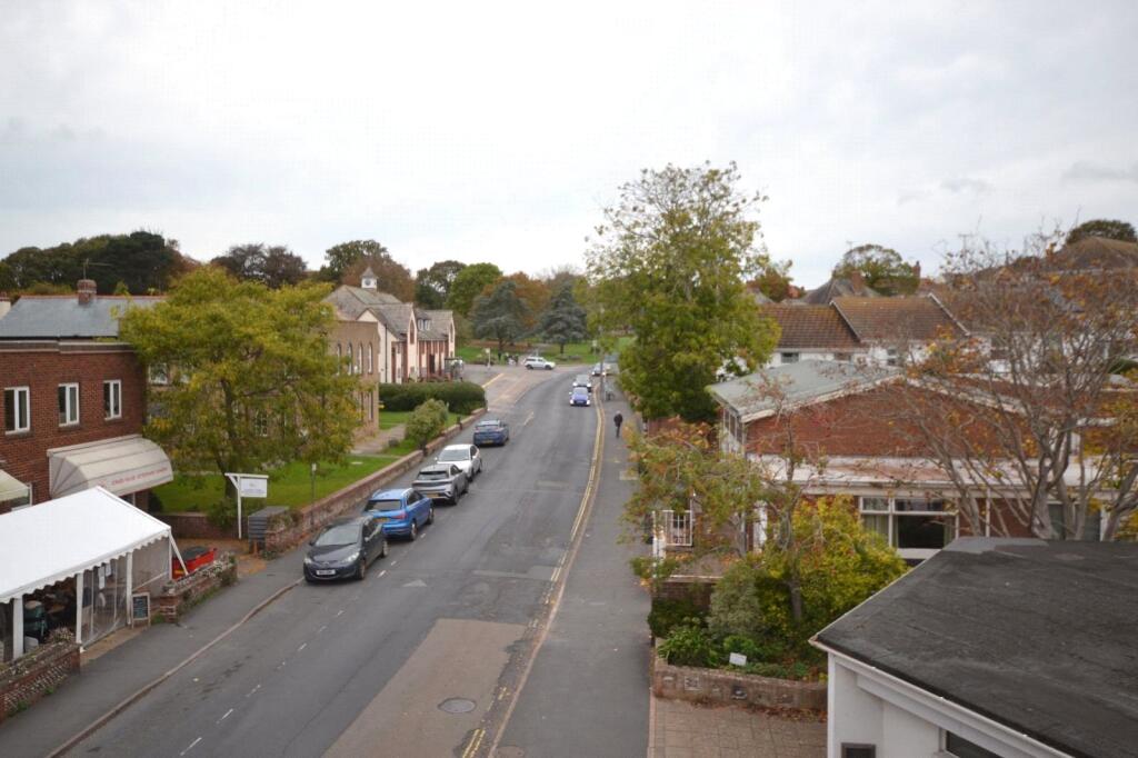 View Up Station Road