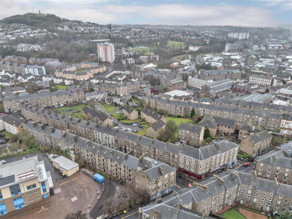 Flat 9 2 Rosefield Street Dundee-1.JPG