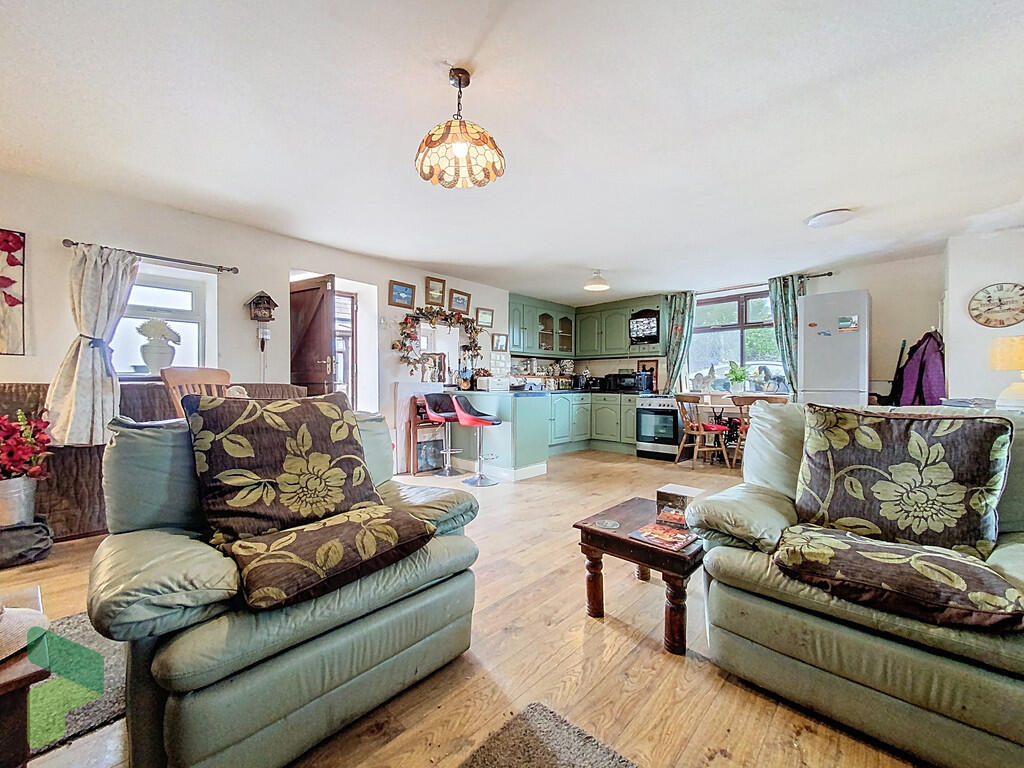 Granny Annex Open...