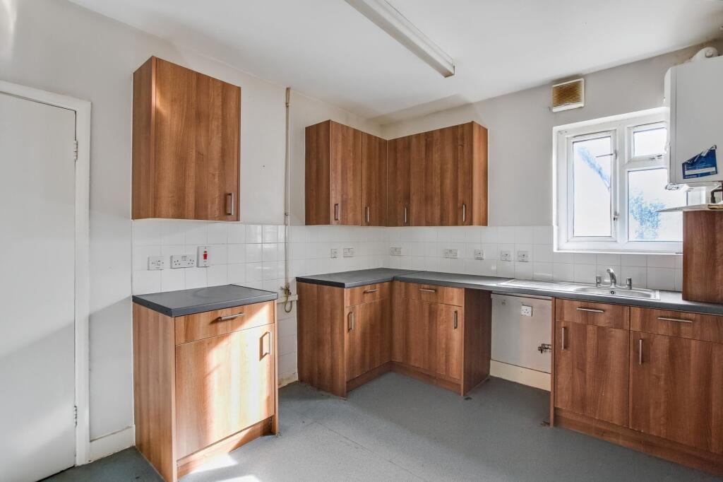 Flat A &amp; B, 54 Herga Road, Harrow HA3 5AS