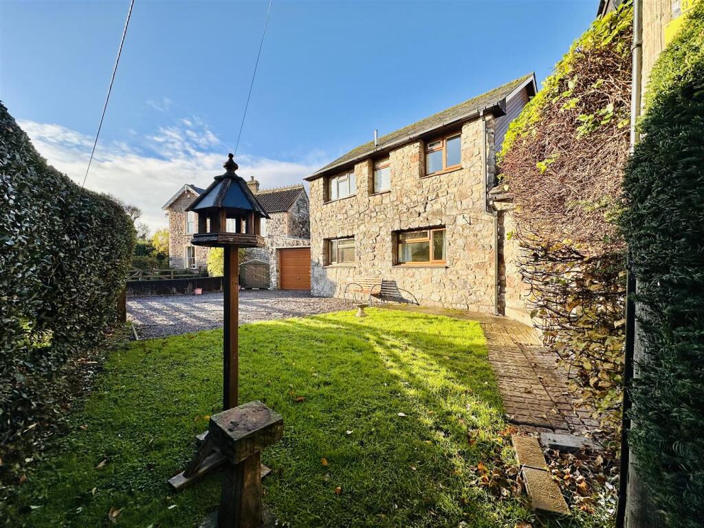 Front Garden and Parking