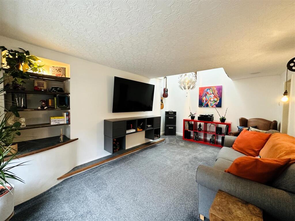 Photo Oct 07 2025, 1 25 16 PM.jpg