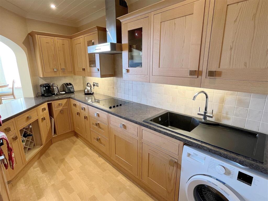 Kitchen.jpg