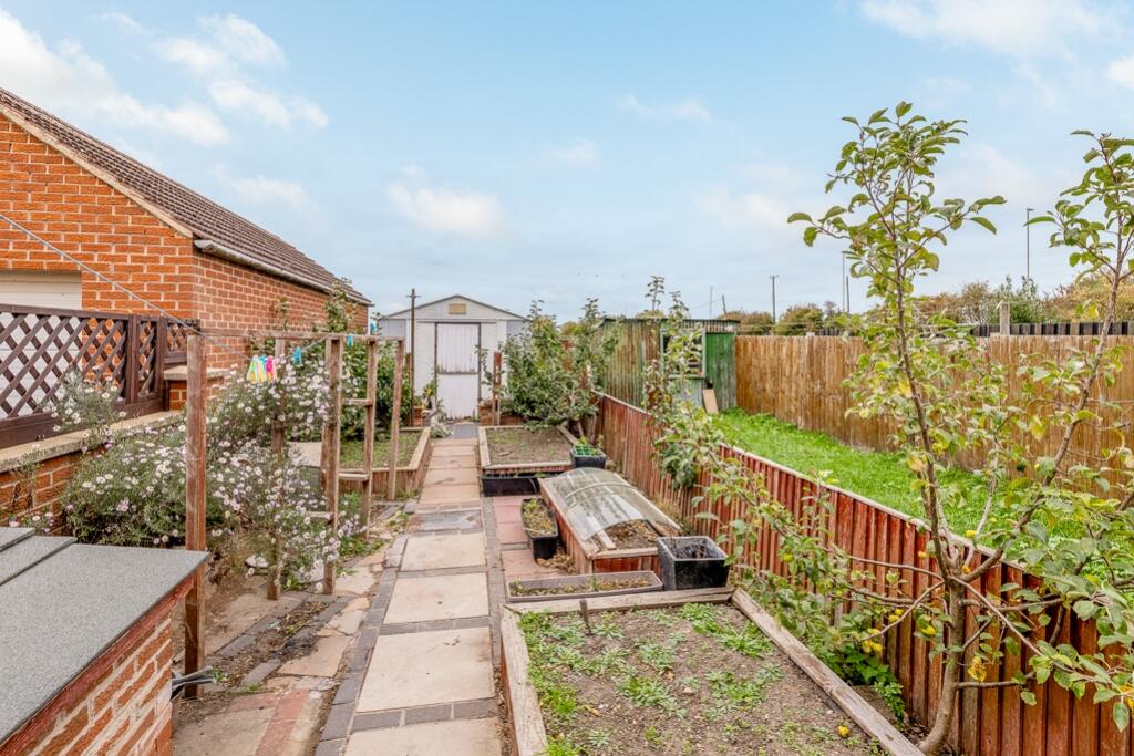 7 Coastguard Cottage (Moulton Marsh)-4