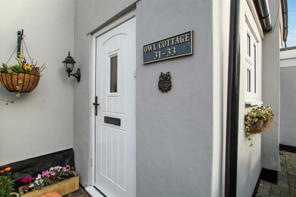 owl-cottage-.jpg