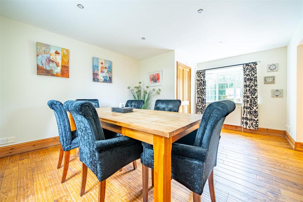 24235 The Coach house-011.jpg