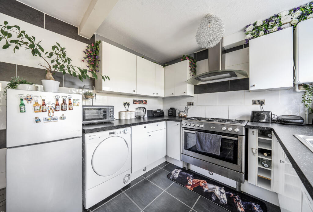 1325377-4-68778d3...