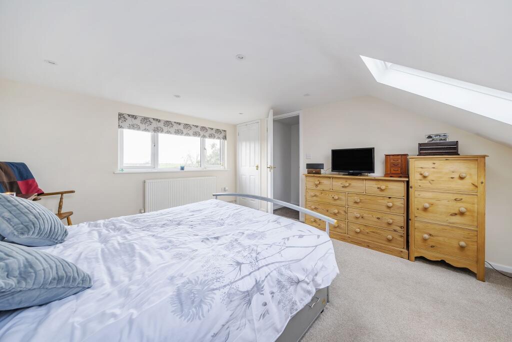 Bedroom One (2)