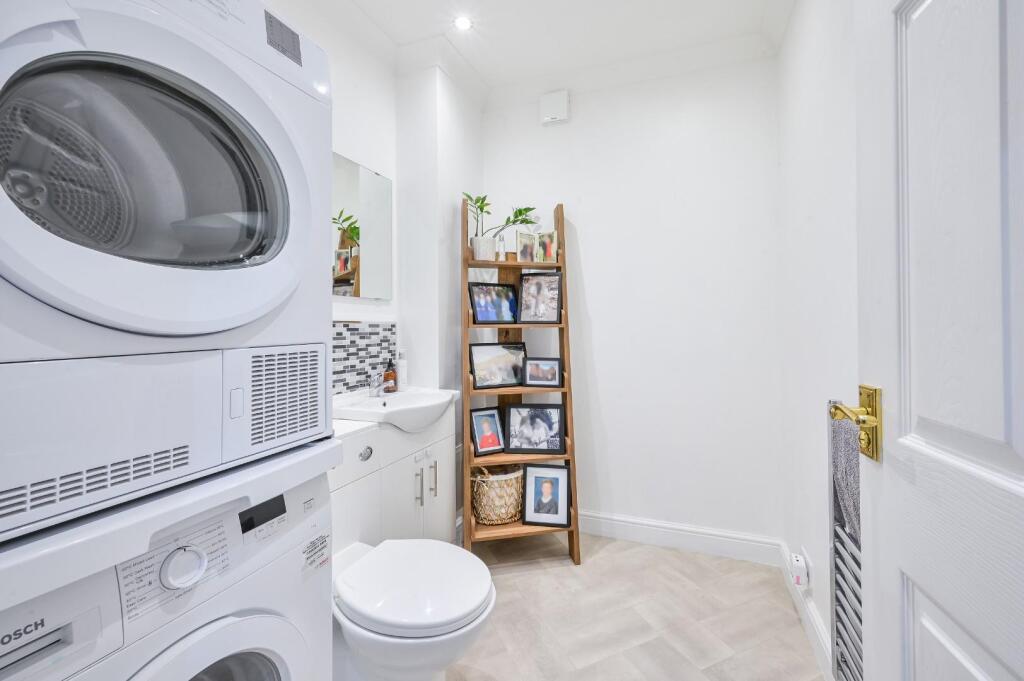 THE HAWTHORNS,  (10).jpg