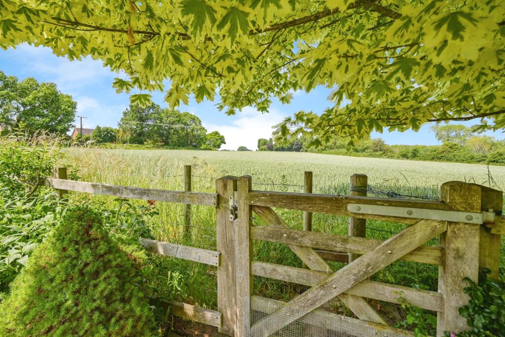Gated Access to Field