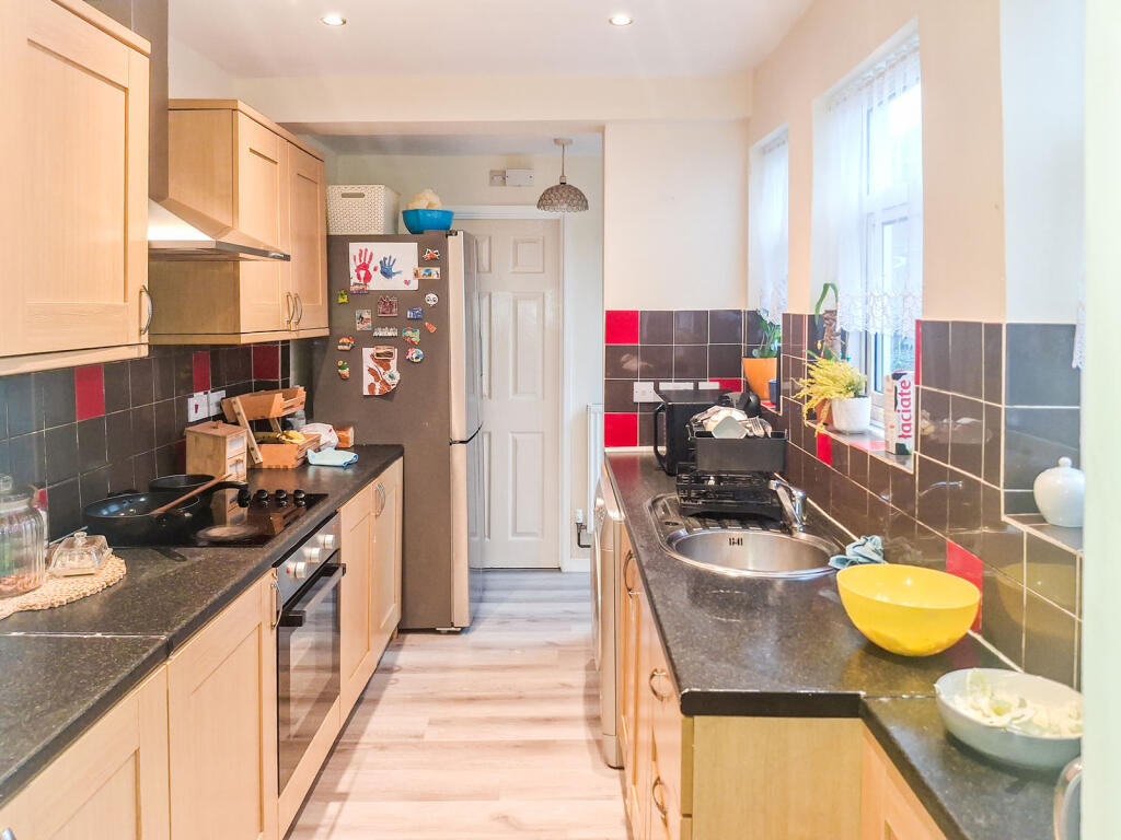 dyn938475j24-11-2025__19-17-52_20251124_145505....