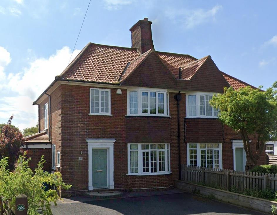 56 Station Rd.jpg